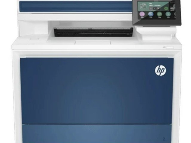 HP Color LaserJet Enterprise 5700dn 1 v2
